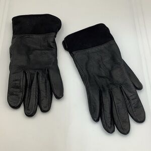 Fownes Black Leather Gloves with Soft Lined Cuff – Classic Winter Style